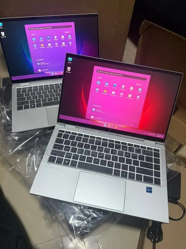 Laptop HP EliteBook X360 1030 16GB Intel Core i5 SSD 512GB · Photo 1