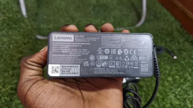 Lenovo 65w Type C · Photo 1