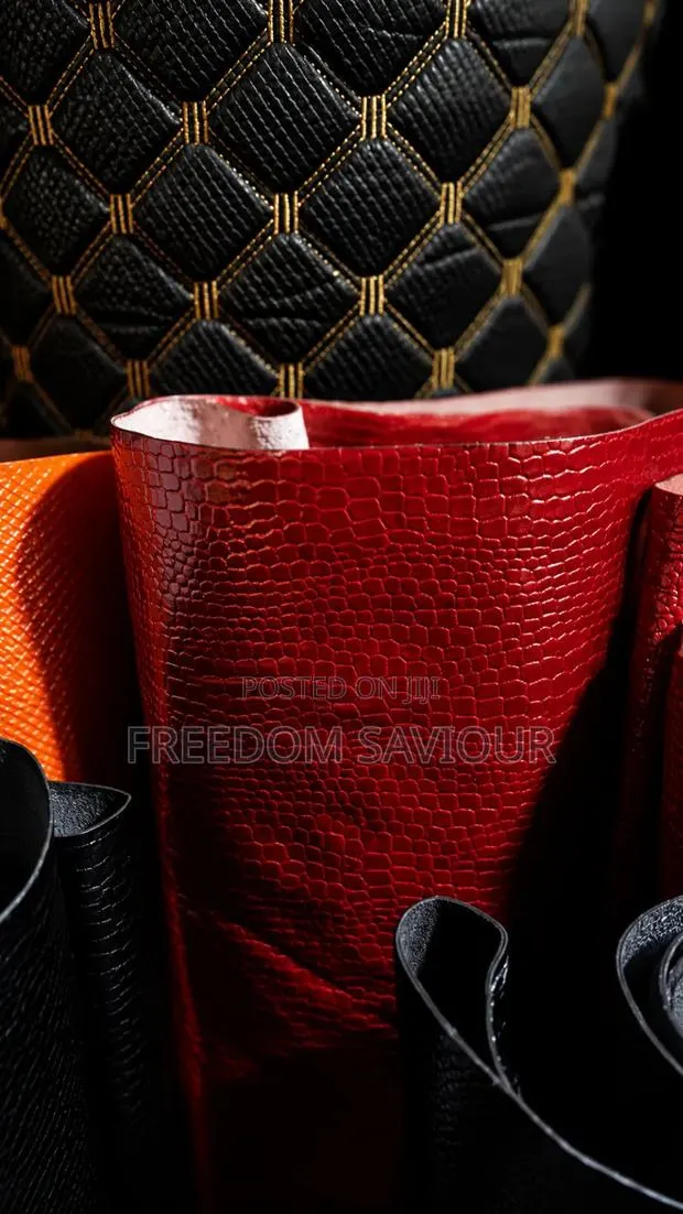 Luxury Crocodile Embossed Upholstery Leather – Premium Red Finish · Photo 1