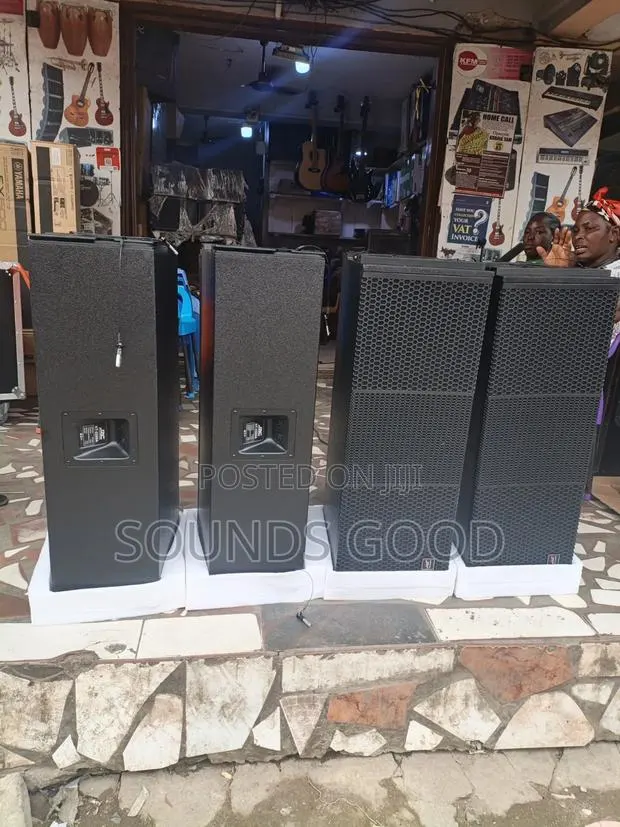 Line Arrays 12 Inches · Photo 1