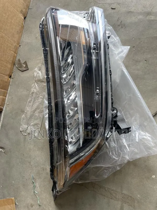 Honda CRV 2017-2021 Headlight Full Led (Touring) · Photo 1