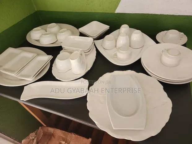 Ceramics Dinner Set Mix Mystery Box · Photo 1