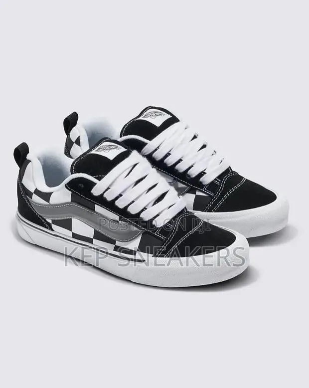 Vans Knu Skool Mega Check Black · Photo 1