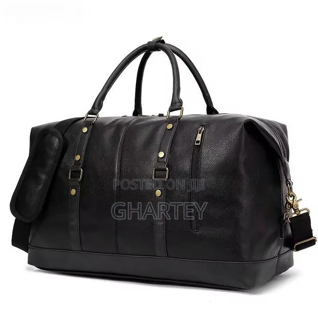 Quality Waterproof Material Duffle Bag || Black · Photo 1