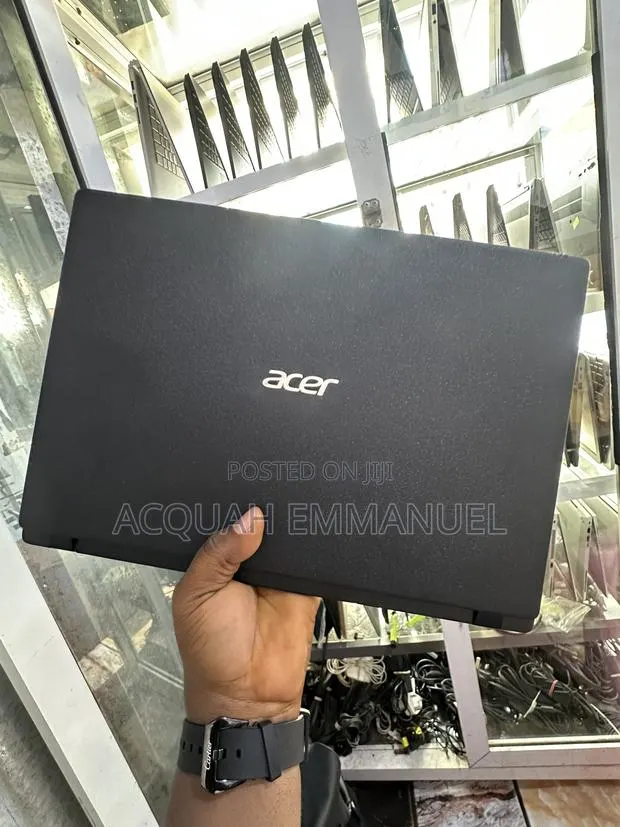Laptop Acer Aspire 3 8GB AMD A6 HDD 500GB · Photo 1