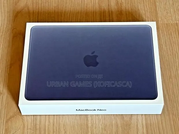 New Laptop Apple MacBook Neo 2026 8GB Apple M5 Pro SSD 512GB · Photo 1