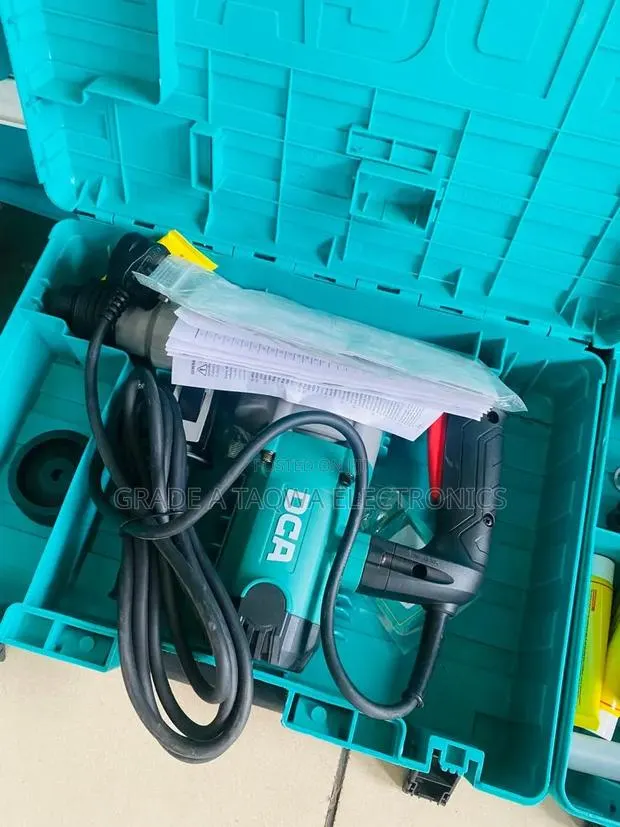 DCA AZC03-28 Electric Rotary Hammer · Photo 1