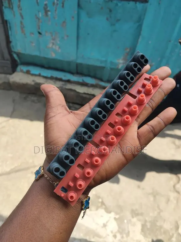 Keyboard Rubber Contact Strip · Photo 1