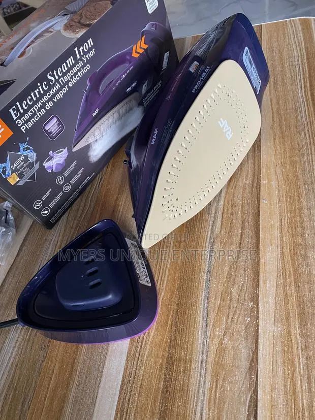 Pro-Heat Design Cordless Steam Iron · Photo 1