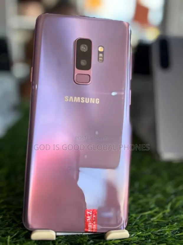 Samsung Galaxy S9 Plus 256 GB Purple · Photo 1