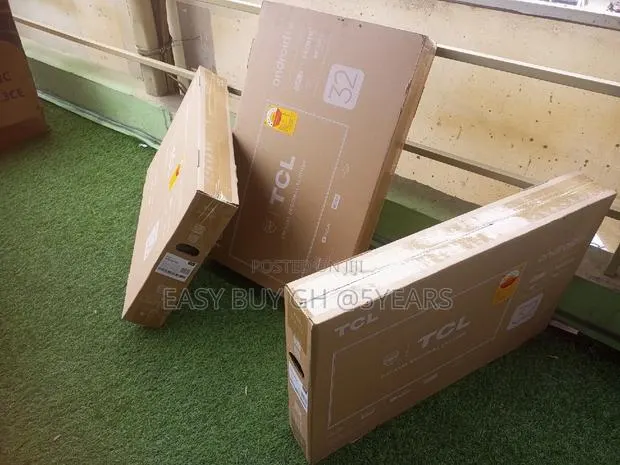 Transform Your Living Room Into a Cinema TCL Smart Tv 32 Inches Tv · Photo 1