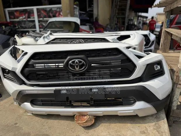 Toyota RAV4 2019 2020 2021 2022 2023 2024 2025 Front Bumper Adventure · Photo 1