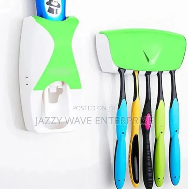 Brush and Paste Holder · Photo 1