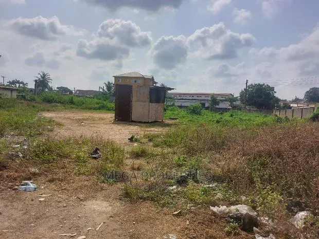 2 and Half Plot of Land for Sale in Tesano · Photo 1