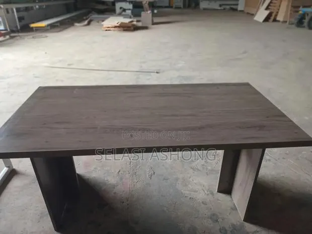 Quality Executive Workstation · Photo 1
