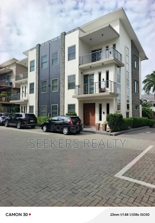 4bdrm Townhouse / Terrace in Seekers Realty, Cantonments for rent · Photo 1
