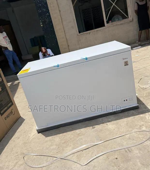 Fabulous White Midea 418ltrs Chest Freezer Mdrc564fzf01 · Photo 1