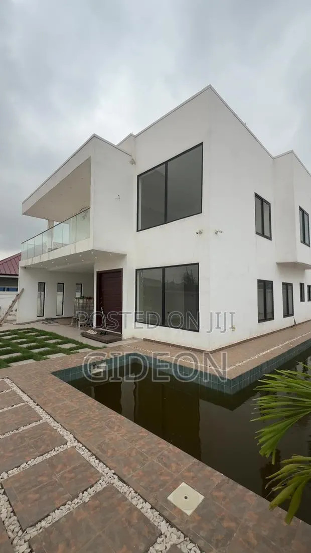 5bdrm House in Advantage Estate, School Junction for sale · Photo 1