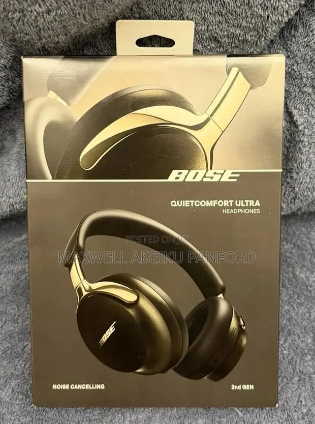 BOSE QuietComfort Ultra Wireless Headphones Desert Gold 2nd Gen · Photo 1