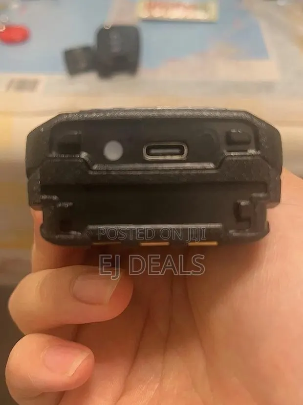 Original Baofeng UV5R Battery With Type C and USB Charging · Photo 1