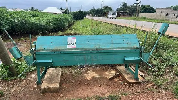 Plate Bending Machine · Photo 1