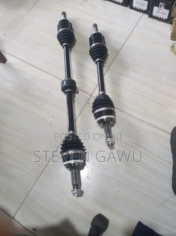 Corolla 2016 Drive Shaft · Photo 1