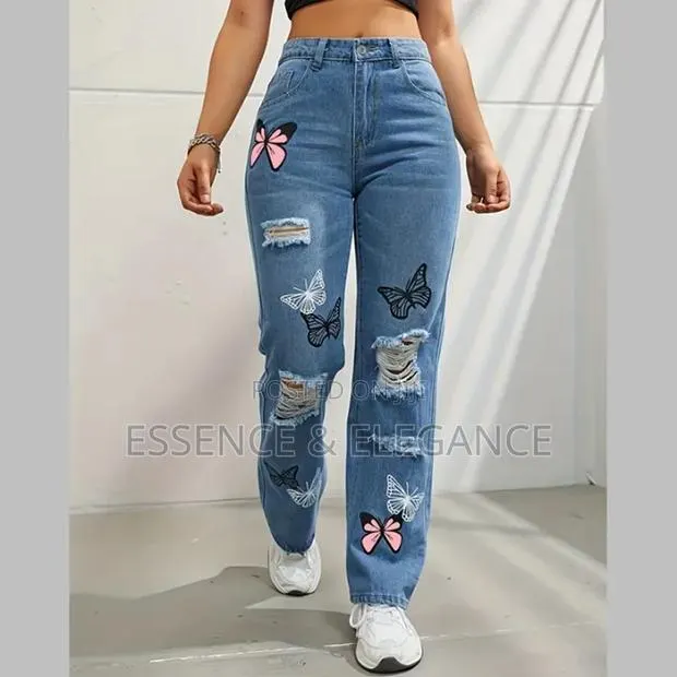 Ladies Jeans · Photo 1