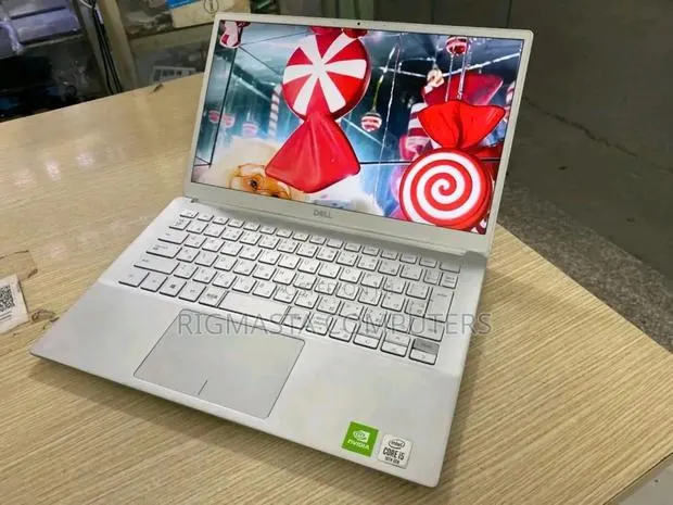 New Laptop Dell XPS 13 16GB Intel Core i5 SSD 1T · Photo 1