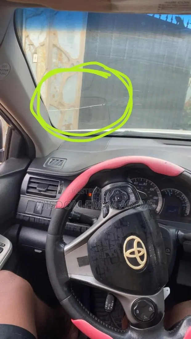 All Cars Windscreen Cracked Repairs Mobile Services Available · Photo 1