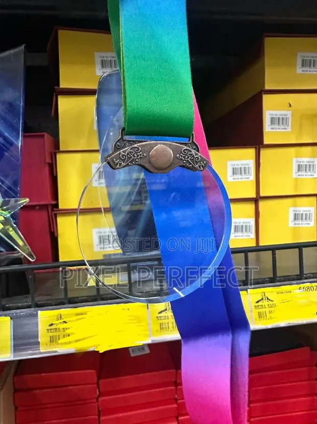 Crystal Medals With Printing · Photo 1