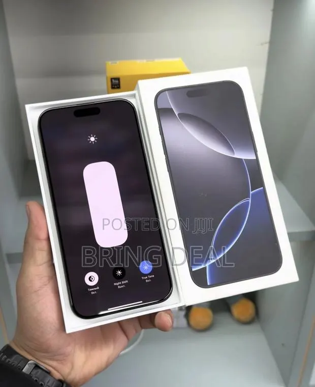 Apple iPhone 16 Pro Max 512 GB Black · Photo 1