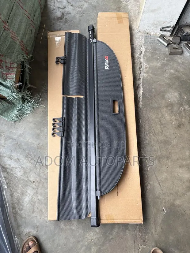 Toyota RAV4 Cargo Boot Tent Cover 2014 2015 2016 2017 2018 · Photo 1