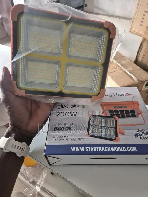 Portable Solar Light With 200w · Photo 1