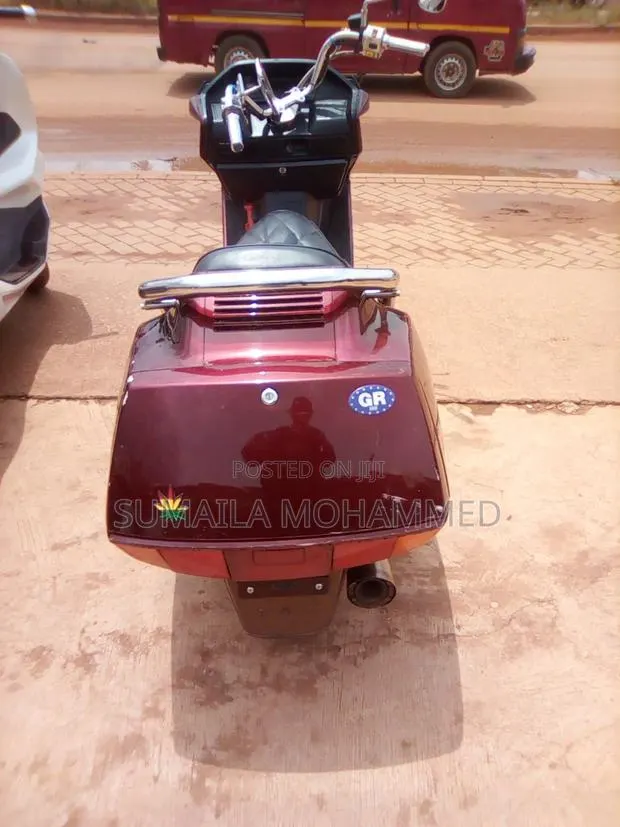 Honda Forza 2026 Orange · Photo 1