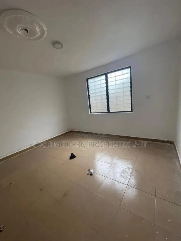 2bdrm Apartment in Teshie Bushroad, Tseaddo for rent · Photo 1