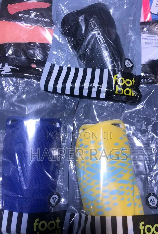 Shin Guards · Photo 1
