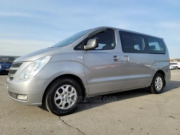 Car Rental Service. Hyundai H1 Bus for Rent in Ghana · Photo 1