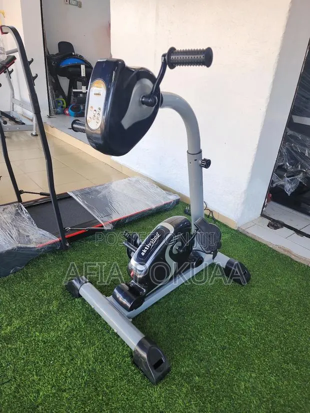 Physio Therapy Recovery Bike · Photo 1