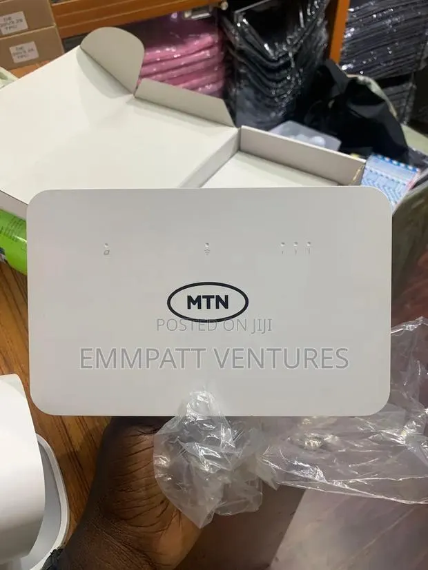 MTN Cat7 Router With Powerbank · Photo 1