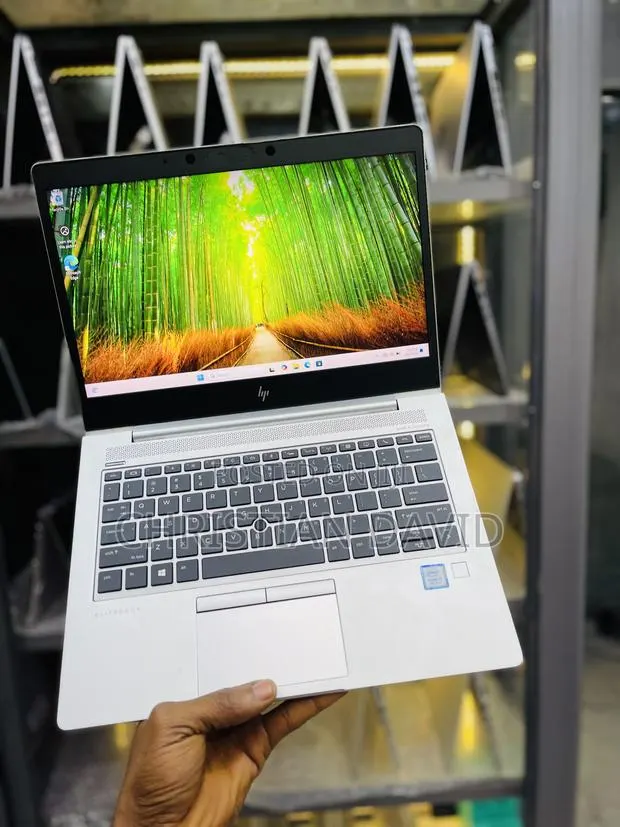 Laptop HP EliteBook 840 G6 8GB Intel Core i7 SSD 256GB · Photo 1