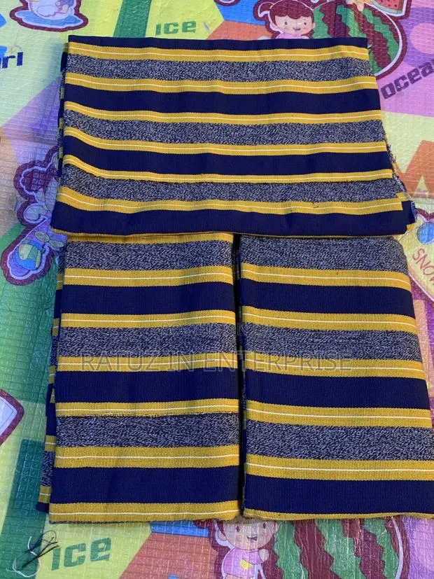 Northern Kente, 2 Yards · Photo 1