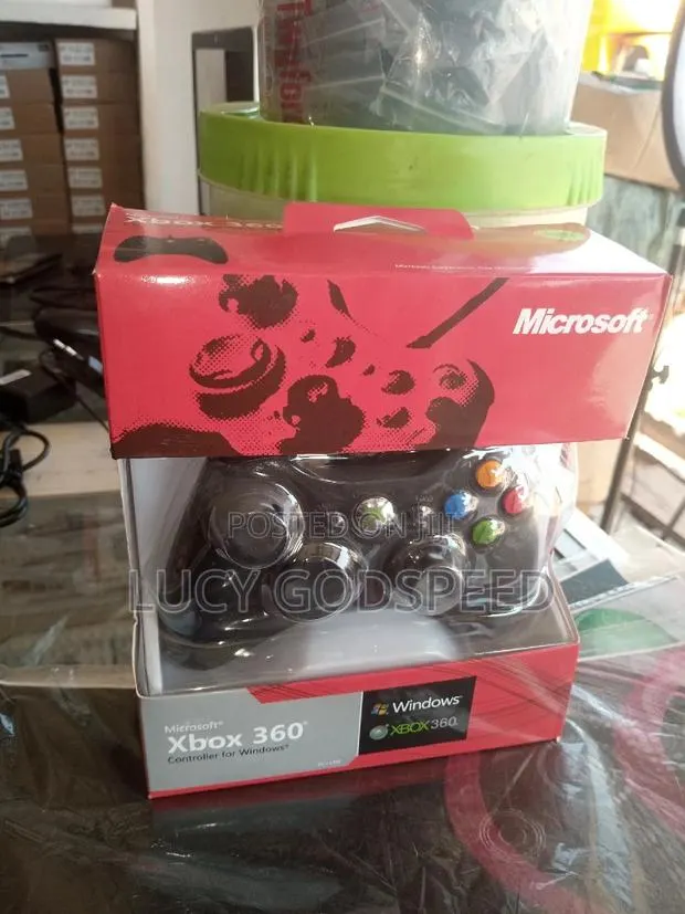 Xbox 360 Game Pad · Photo 1