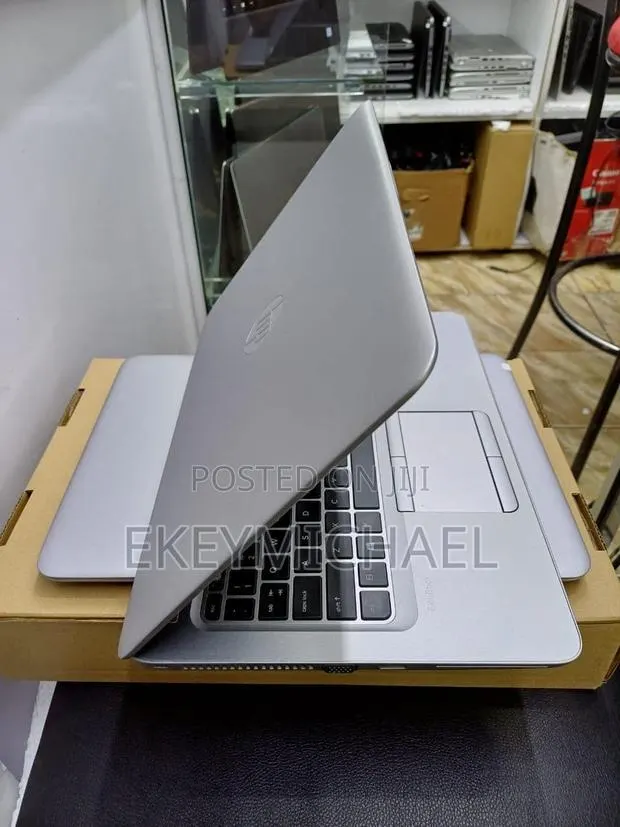 Laptop HP EliteBook 840 G3 8GB Intel Core I5 SSD 256GB · Photo 1
