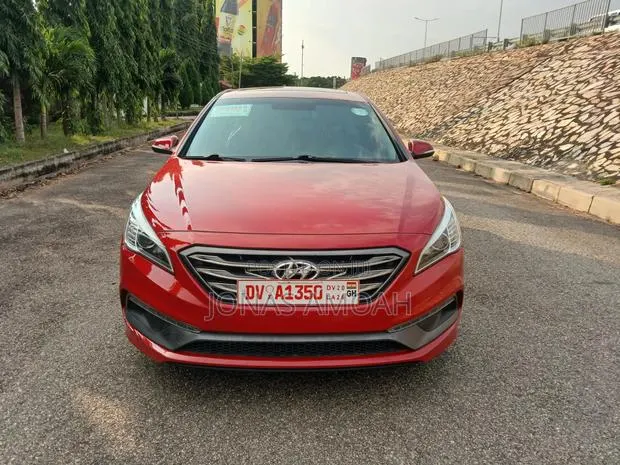 Hyundai Sonata 2017 Red · Photo 1