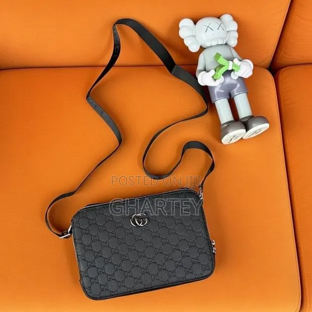 Luxury Simple Designer Side Bag · Photo 1