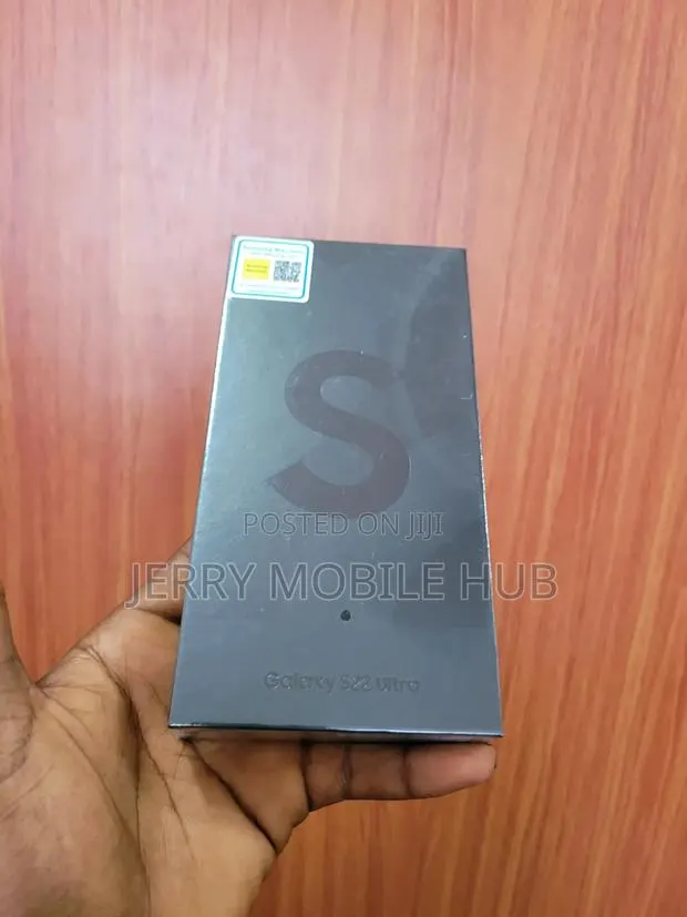 New Samsung Galaxy S22 Ultra 256 GB Black · Photo 1