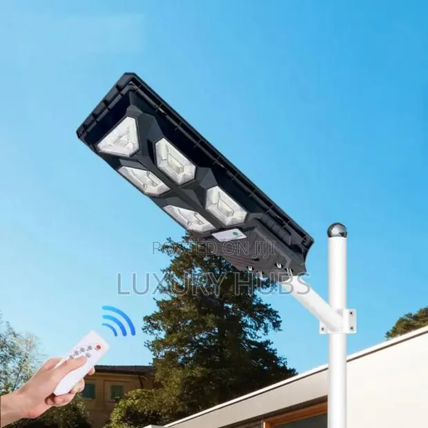 500w Solar Street Light With Mounting Rod · Photo 1
