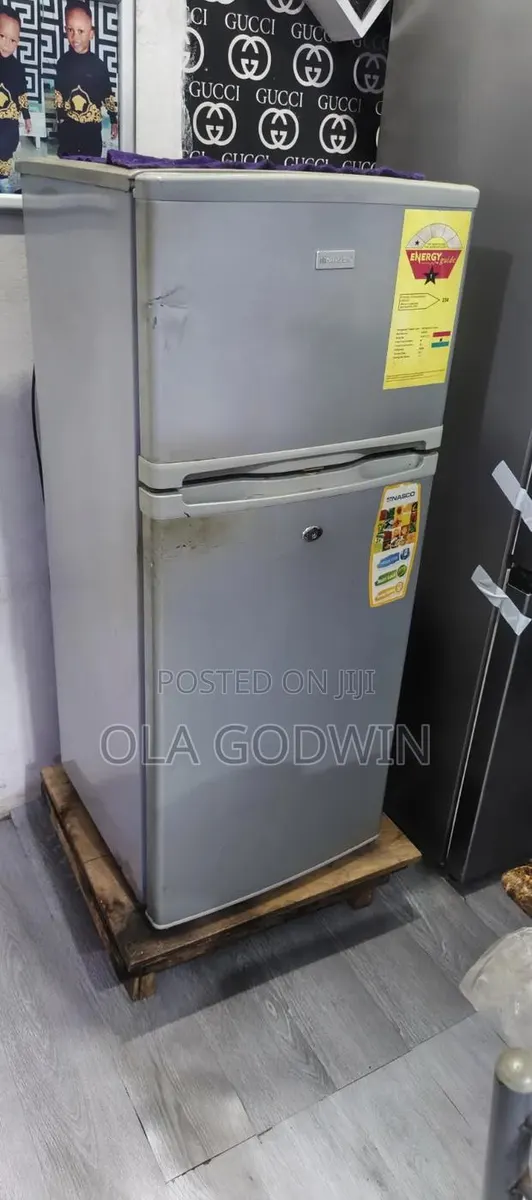 Nasco Fridge · Photo 1