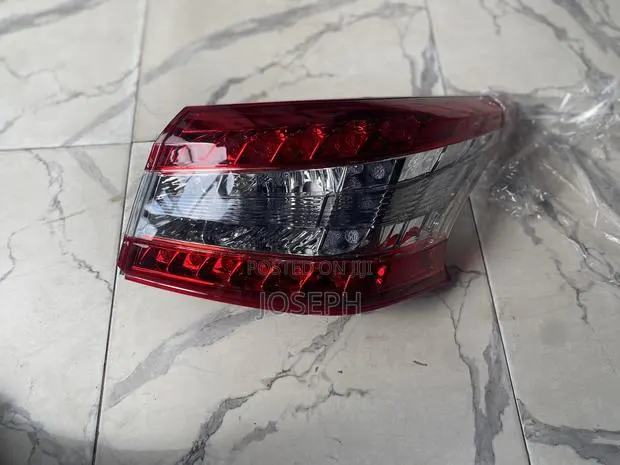 Sentra 2013,2014,2015 Tail Light · Photo 1