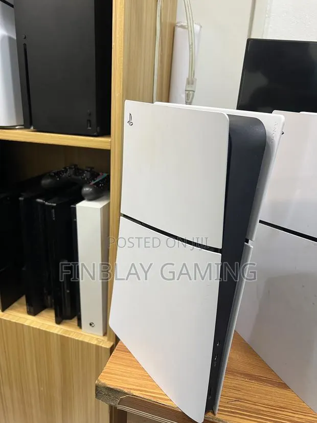 Ps 5 Slim Digital · Photo 1